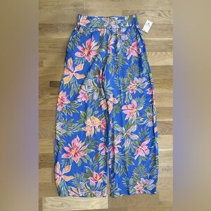 Billabong Seaside Beach Pants in a blue floral print